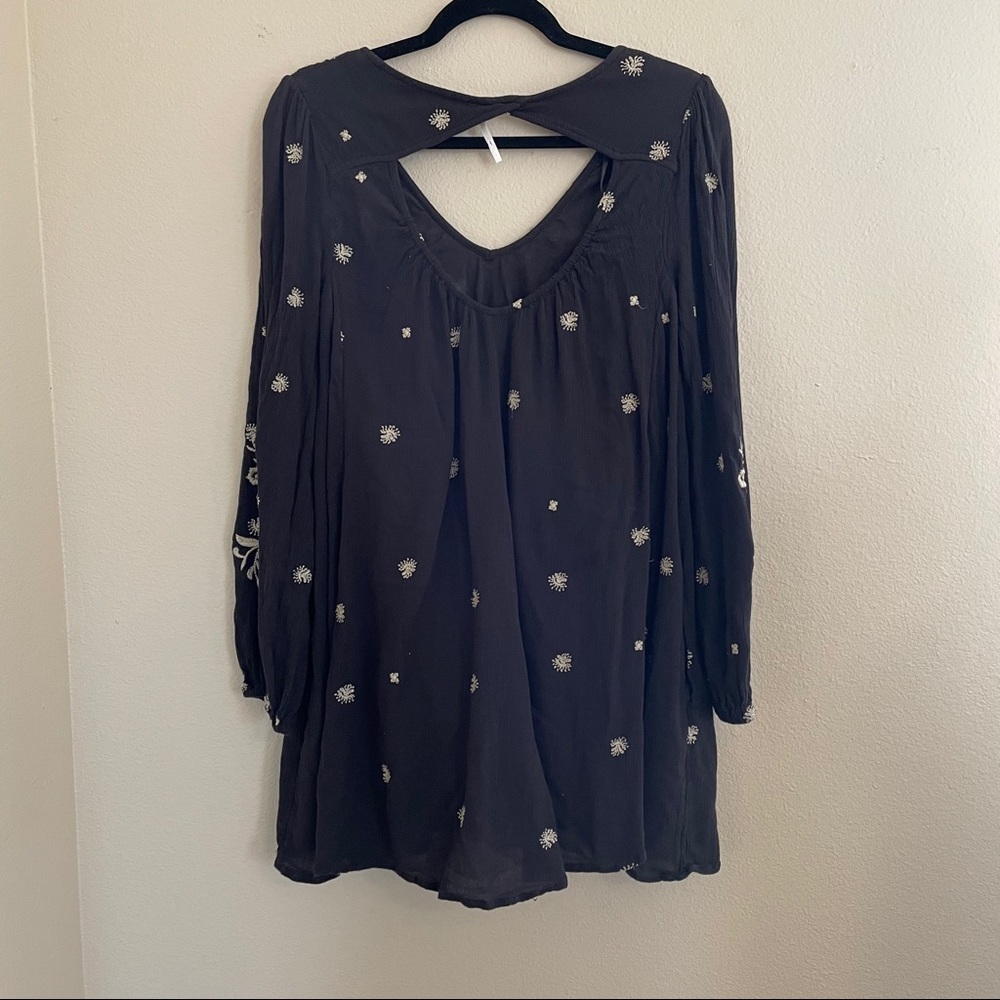 Free people sweet Tennessee embroidered dress sz.S - Picture 4 of 4